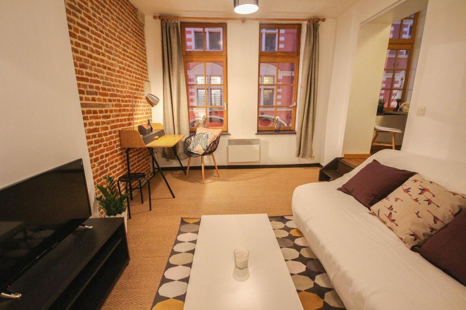 One Bedroom Equipped In Old Lille Exterior foto