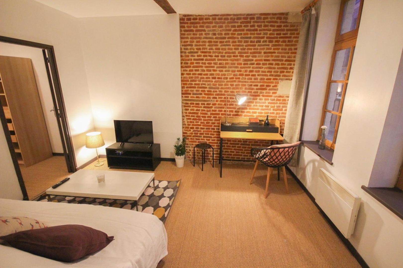 One Bedroom Equipped In Old Lille Exterior foto